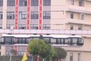 Πρεμιέρα στην Κίνα για το τρένο - «πάντα» με το γυάλινο δάπεδο 