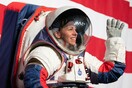 Ο Έλον Μασκ προσφέρει βοήθεια στη NASA για τις διαστημικές στολές του προγράμματος Άρτεμις 