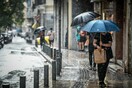 Καιρός: Νεφώσεις με αισθητή πτώση θερμοκρασίας- Βροχές και στην Αττική