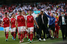 H UEFA βραβεύει τον Κιάερ και το ιατρικό επιτελείο της Δανίας που έσωσαν τη ζωή του Έρικσεν