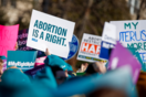 ΗΠΑ: Σε ισχύ αμφιλεγόμενος νόμος στο Τέξας - Απαγορεύει τις αμβλώσεις μετά την 6η εβδομάδα κύησης 
