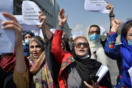 Αφγανιστάν: Οι Ταλιμπάν πυροβόλησαν στον αέρα για να διαλύσουν διαδήλωση στην Καμπούλ