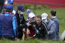 Τομ Φέλτον: Ο «Ντράκο Μαλφόι» του «Χάρι Πότερ» κατέρρευσε σε τουρνουά γκολφ (Φωτογραφίες)