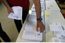 Κόντρα ΝΔ-ΣΥΡΙΖΑ για τις δημοσκοπήσεις, με φόντο την παραίτηση Κουρτς