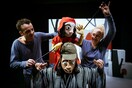 Η Κοκκινοσκουφίτσα στο δάσος των Χριστουγέννων
