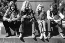 «Η κόλαση των γκρούπι»: Οι Led Zeppelin βίασαν με ψάρια μια έφηβη, αποκαλύπτει νέο βιβλίο