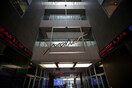 «Μαύρη Παρασκευή» για το ελληνικό χρηματιστήριο λόγω της μετάλλαξης «Όμικρον» -Βουτιά άνω του 4%