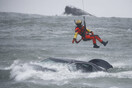 Woman’s body pulled from submerged car in dramatic recovery at Niagara Falls’ edge