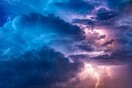Έκτακτο δελτίο καιρού ΕΜΥ: Έρχονται καταιγίδες και θυελλώδεις άνεμοι - Οι περιοχές που θα επηρεαστούν