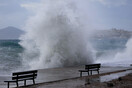 Meteo: Θυελλώδεις άνεμοι το Σάββατο, αναμένονται κύματα 5-6 μέτρων στον Σαρωνικό