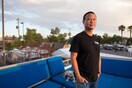 Ο ιδρυτής της Zappos δεν άφησε διαθήκη- Τώρα όλοι ψάχνουν στα post it του να βρουν πού άφησε την $500 εκατ. περιουσία