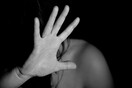 Στοιχεία της ΕΛ.ΑΣ.: 5.705 γυναίκες και 1.990 άντρες θύματα ενδοοικογενειακής βίας το 2021