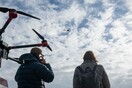 Drone μετέφερε απινιδωτή σε 3 λεπτά σώζοντας έναν άνδρα που υπέστη καρδιακή ανακοπή