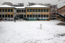 Σχολείο με χιόνι