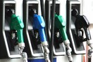 Στα «ύψη» βενζίνη: Η αμόλυβδη θα αγγίξει τα 2 ευρώ στα μεγάλα αστικά κέντρα - Στα 2,20 ευρώ ήδη στα νησιά