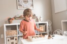 6 tips από γονείς για μάθετε τα παιδιά να έχουν ένα καθαρό και τακτοποιημένο σπίτι