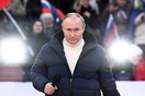 Υπό πίεση ο οίκος Loro Piana για το μπουφάν του Πούτιν- Ζητούν να καταδικάσει τον Ρώσο πρόεδρο