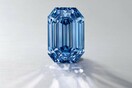 Το μεγαλύτερο μπλε διαμάντι που βγήκε ποτέ σε δημοπρασία - Πουλήθηκε για 57,5 εκατ. δολάρια