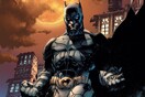 Batman: Το νέο τεύχος του κόμικ μόλις επιβεβαίωσε ότι ο Μπρους Γουέιν είναι bisexual, λένε οι φανς