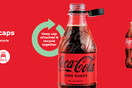 Η Coca Cola λανσάρει νέα μπουκάλια με καπάκια που δεν ξεκολλάνε - Για λιγότερα σκουπίδια