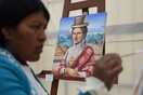 Η Cholita Μόνα Λίζα- Βολιβιανή καλλιτέχνιδα μεταμορφώνει διάσημα πορτρέτα σε ιθαγενείς
