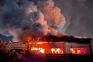 Φωτιά στον Ασπρόπυργο: Μήνυμα του 112 για επικίνδυνο καπνό- Ενισχύθηκαν οι δυνάμεις της Πυροσβεστικής