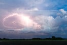 Live - Συνέχεια κακοκαιρίας Genesis με έντονα φαινόμενα: Καταιγίδες και στην Αττική- Πού και πότε θα «χτυπήσουν»