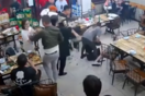 Κίνα: Άγριος ξυλοδαρμός γυναικών από άνδρες σε εστιατόριο, επειδή μία αντέδρασε σε παρενόχληση