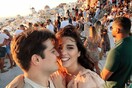 Μετά από δύο χρόνια πανδημίας ο τουρισμός επανακάμπτει - και φέρνει το χάος