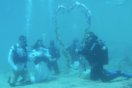 Αλόννησος: Ο πρώτος υποβρύχιος πολιτικός γάμος- Ο Πέτρος & η Μυρτώ παντρεύτηκαν κάτω από το νερό