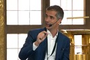 «Ψηφιακά» παράπονα στον δήμαρχο: Ο Κώστας Μπακογιάννης απαντά στους πολίτες - Για ανάπλαση, ακρίβεια και... ντολμαδάκια