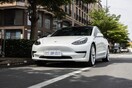 Η Tesla ανακαλεί 1,1 εκατομμύρια οχήματα με πρόβλημα στα ηλεκτρικά παράθυρα