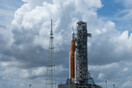 H NASA αποσύρει τον διαστημικό πύραυλο SLS από την πλατφόρμα εκτόξευσης λόγω του τυφώνα Ίαν