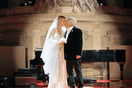 Ο δισεκατομμυριούχος Ρόμπερτ Κραφτ έκανε γάμο- έκπληξη στα 81 με guest star τον Έλτον Τζον