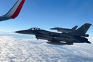 Πολωνία: Συνοδεία F-16 απογειώθηκε το αεροσκάφος που μετέφερε την εθνική στο Μουντιάλ