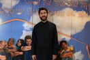 «Παιδική εργασία στην Κιβωτό του Κόσμου»: Ο πατήρ Αντώνιος με έστειλε σε οικοδομή της δομής- Για 0,1 ευρώ την ώρα