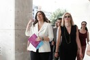 Παρέα με τη Ραχήλ Μακρή κατέθεσε σήμερα η Ζωή Κωνσταντοπούλου την Ιδρυτική Διακήρυξη της Πλεύσης Ελευθερίας