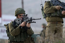 New York Times: Η Ουάσιγκτον στέλνει πυρομαχικά στην Ουκρανία από τις αποθήκες της στο Ισραήλ