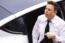 Tesla: Αποζημίωση 3,2 εκατ. δολαρίων σε εργαζόμενο για ρατσιστικά σχόλια – Η απάντηση του Μασκ