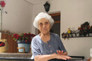 Στους Φούρνους, οι αιωνόβιες γιαγιάδες μαγειρεύουν τη συνταγή της μακροζωίας