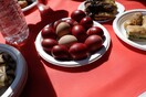 Πάσχα: Πόσο «αντέχουν» τα αυγά εκτός ψυγείου, τι ισχύει για το κρέας- Οι οδηγίες του ΕΟΔΥ