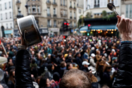 Γαλλία: Κατασχέθηκαν κατσαρόλες και τηγάνια σε διαδήλωση κατά του Μακρόν	