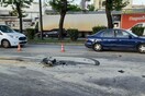 Τροχαίο στη λεωφόρο Αθηνών: Αυτοκίνητο έπεσε σε περιπολικό – Τραυματίστηκε αστυνομικός