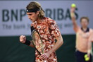 Στέφανος Τσιτσιπάς: Πέρασε στους «16» του Roland Garros 