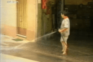 Το 1998 αντιμετωπίζαμε πιό εύθυμα τους καύσωνες ― video