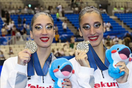 Παγκόσμιες πρωταθλήτριες συγχρονισμένης κολύμβησης δύο Ελληνίδες αδερφές που εκπροσωπούσαν την Αυστρία 