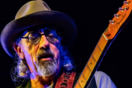 Πέθανε ο Jack Sonni, κιθαρίστας των Dire Straits