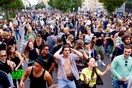 Μια διαφορετική διαμαρτυρία στο Βερολίνο- Έστησαν υπαίθριο πάρτι, κατά αυτοκινητόδρομου
