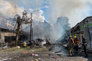 Ουκρανία: 17 νεκροί μετά από ρωσικό βομβαρδισμό σε πολυσύχναστη αγορά
