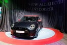 Τα νέα MINI Cooper Electric και Countryman μας βάζουν στην πρίζα